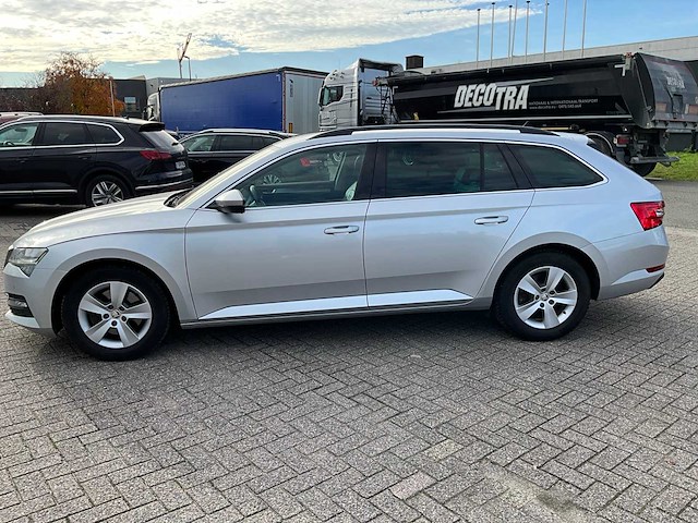 2019 skoda superb personenauto - afbeelding 23 van  32
