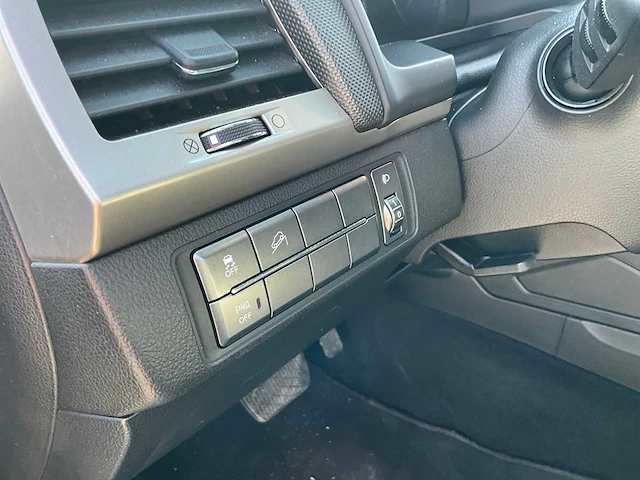 2019 ssangyong musso - afbeelding 25 van  46