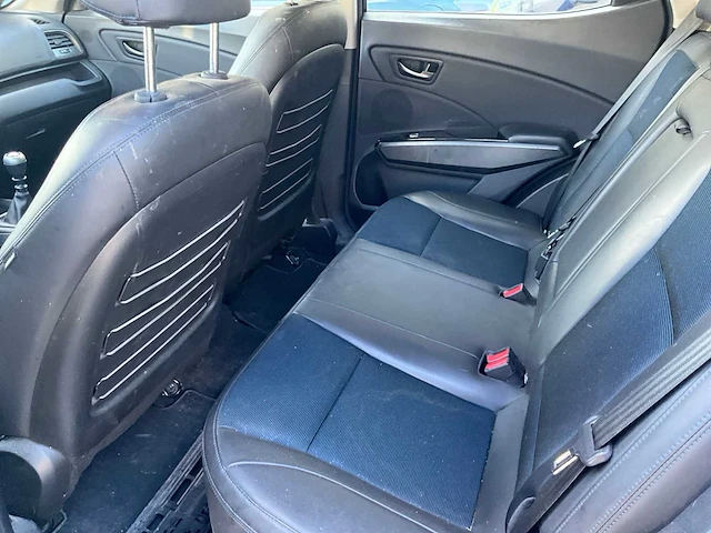 2019 ssangyong xlv - afbeelding 28 van  40