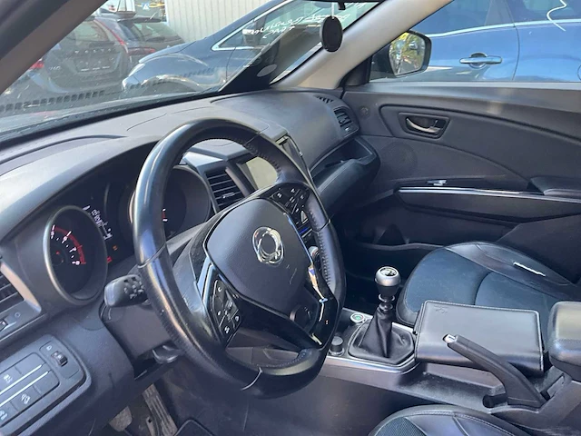 2019 ssangyong xlv - afbeelding 35 van  40