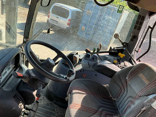 2019 steyr profi4135 vierwielaangedreven landbouwtractor - afbeelding 15 van  64