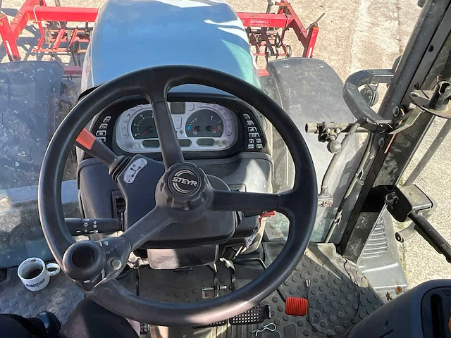2019 steyr profi4135 vierwielaangedreven landbouwtractor - afbeelding 17 van  64