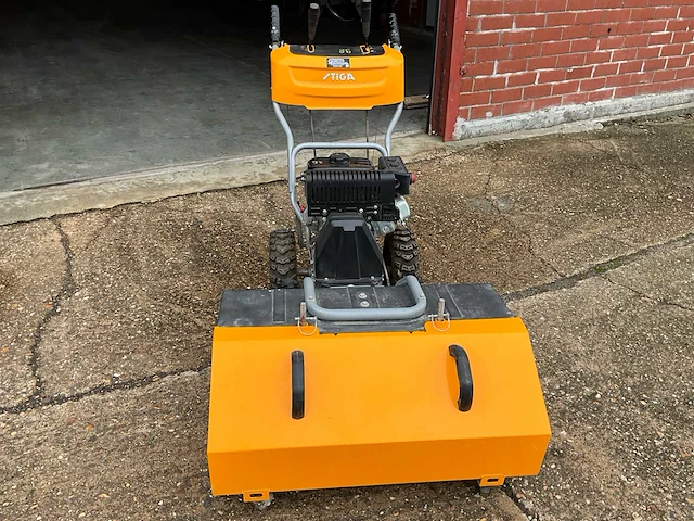 2019 stiga swr 2804 s borstelmachine - afbeelding 2 van  18