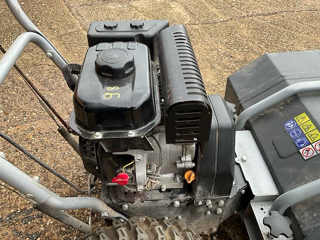 2019 stiga swr 2804 s borstelmachine - afbeelding 8 van  18