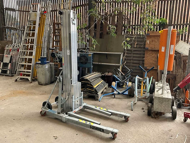 2019 sumner materiaallift - afbeelding 1 van  5