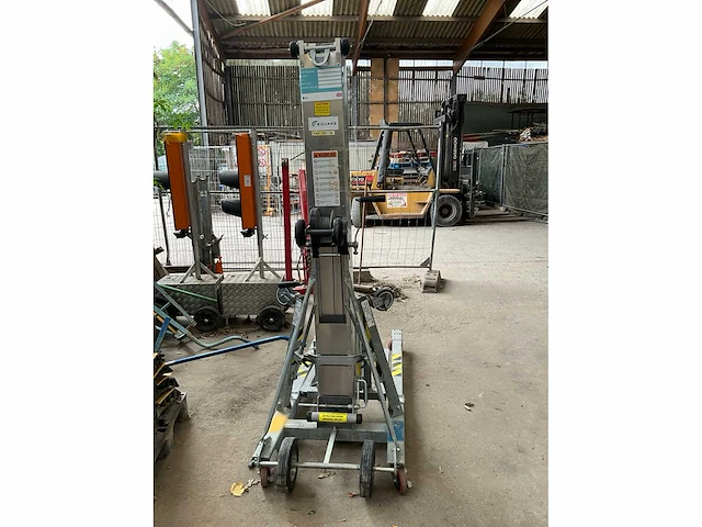 2019 sumner materiaallift - afbeelding 2 van  5
