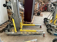 2019 sumner materiaallift - afbeelding 1 van  5