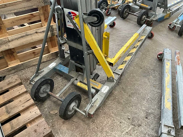 2019 sumner materiaallift - afbeelding 3 van  5