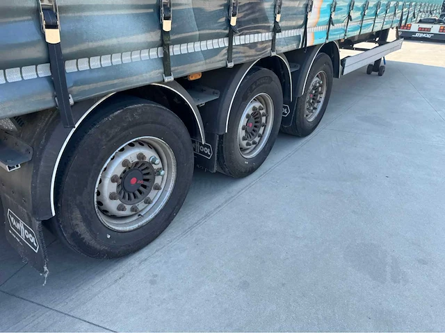 2019 van hool a3c002 schuifzeiloplegger met meeneemheftruck - afbeelding 27 van  39
