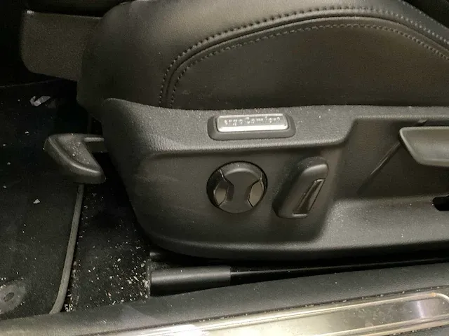 2019 volkswagen passat personenauto - afbeelding 5 van  15