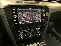 2019 volkswagen passat personenauto - afbeelding 7 van  15