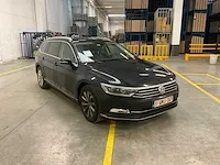 2019 volkswagen passat personenauto - afbeelding 8 van  15