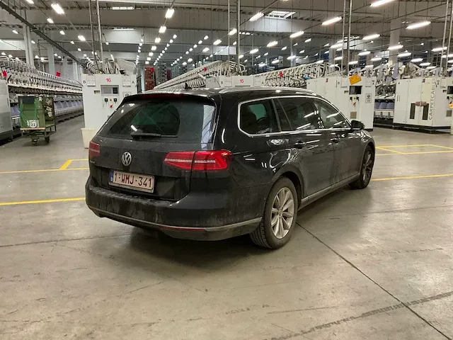 2019 volkswagen passat personenauto - afbeelding 9 van  15