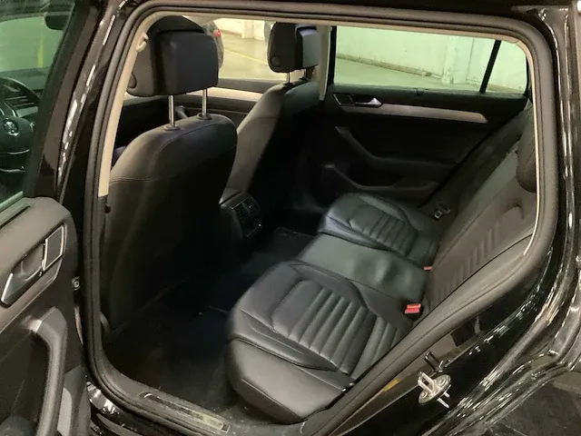 2019 volkswagen passat personenauto - afbeelding 14 van  15