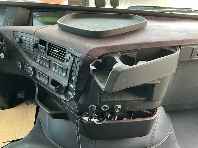 2019 volvo fh12 vrachtwagen - afbeelding 26 van  42
