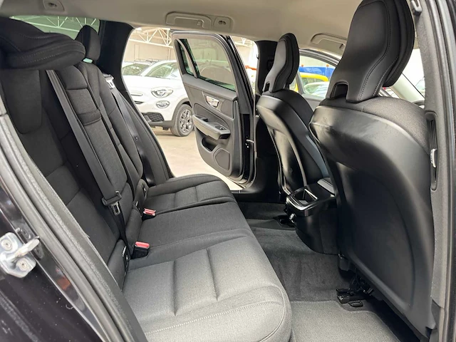 2019 volvo v60 - afbeelding 14 van  24