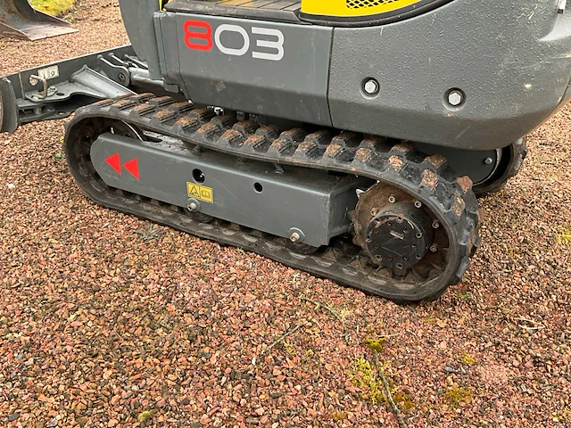 2019 wacker neuson 803 minigraafmachine met *157,9 draaiuren* - afbeelding 9 van  49
