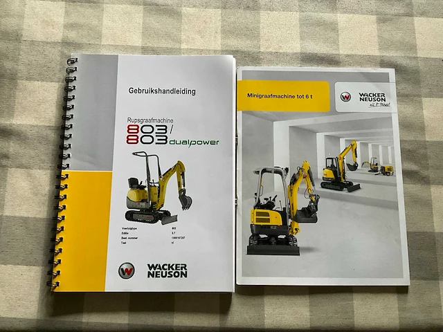 2019 wacker neuson 803 minigraafmachine met *157,9 draaiuren* - afbeelding 43 van  49