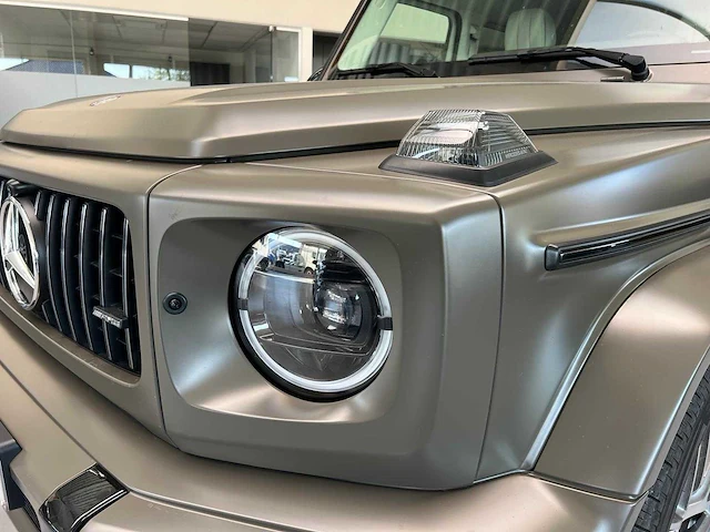 2020 - mercedes-benz amg g 63 lichte vracht - personenauto - afbeelding 13 van  41