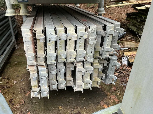 2020 afix x52 steiger - afbeelding 12 van  18