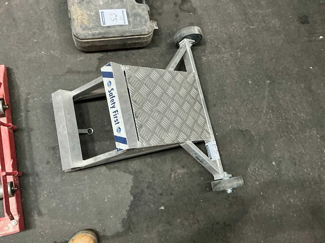 2020 asg aluminium ladderafstandhouder - afbeelding 2 van  3