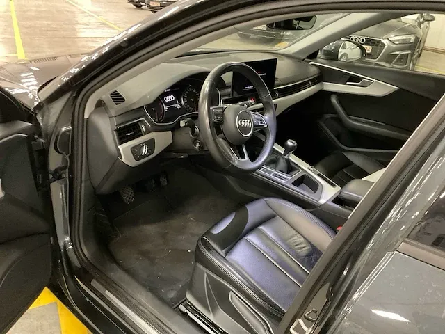 2020 audi a4 avant personenauto - afbeelding 13 van  14