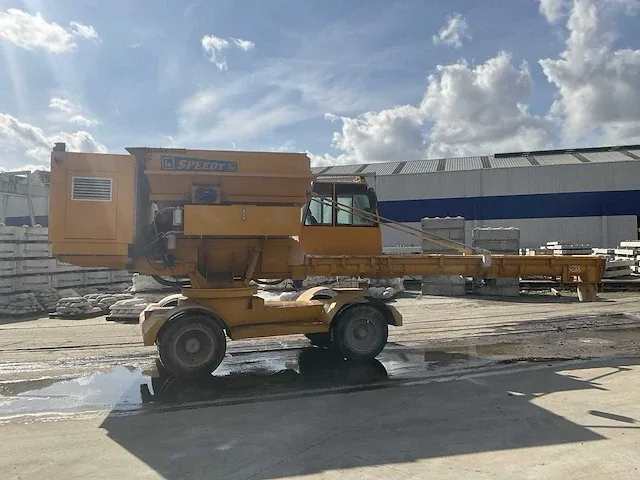 2020 bianchi speedy 3000 betonmixer / betondispenser - afbeelding 34 van  35