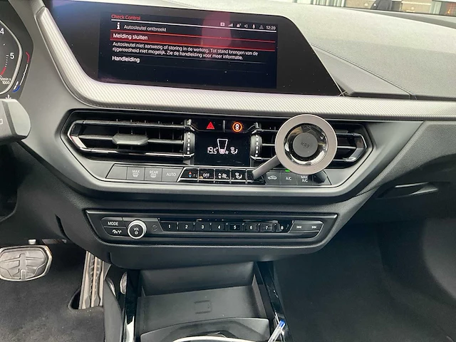 2020 bmw 118d m pakket personenauto - afbeelding 33 van  65