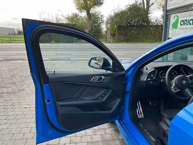 2020 bmw 118i m performance pakket - afbeelding 19 van  50