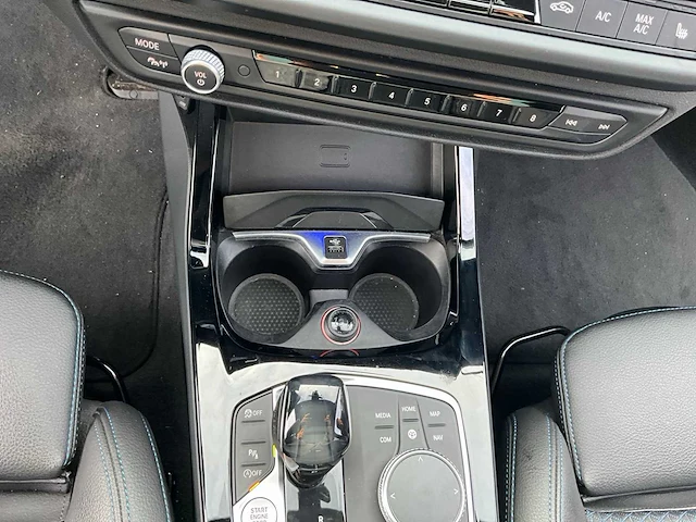 2020 bmw 118i m performance pakket - afbeelding 32 van  50