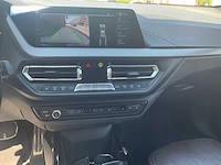 2020 bmw 120d xdrive m pakket personenauto - afbeelding 24 van  48