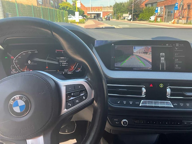 2020 bmw 120d xdrive m pakket personenauto - afbeelding 28 van  48