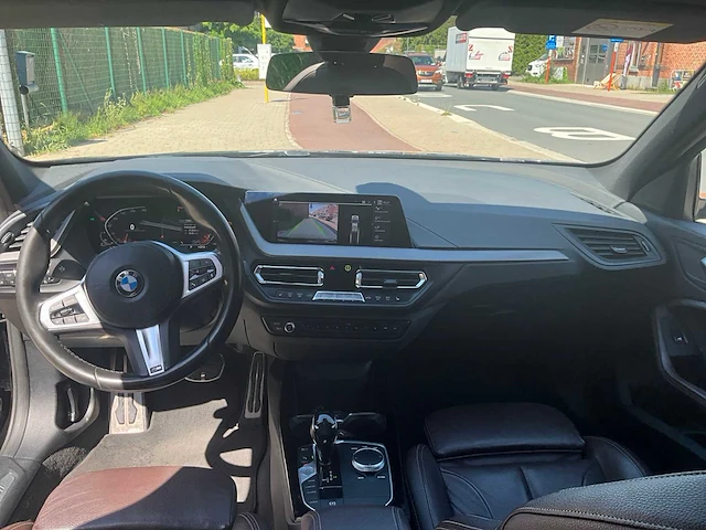 2020 bmw 120d xdrive m pakket personenauto - afbeelding 35 van  48