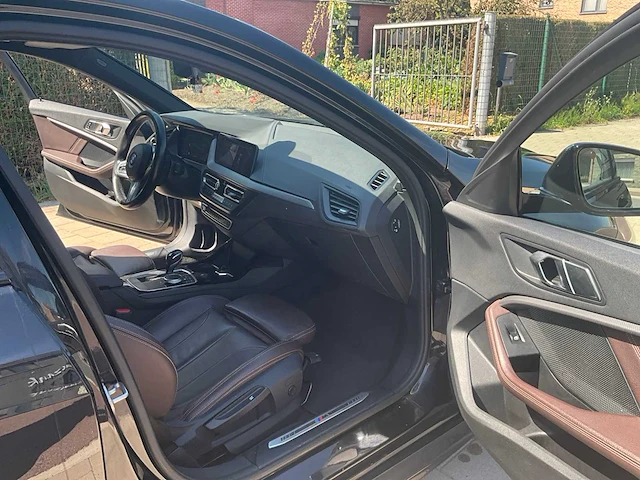 2020 bmw 120d xdrive m pakket personenauto - afbeelding 38 van  48