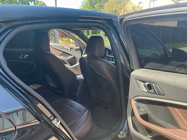 2020 bmw 120d xdrive m pakket personenauto - afbeelding 40 van  48