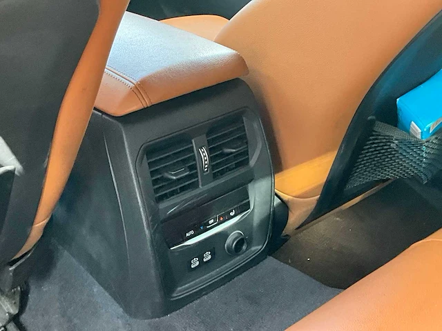 2020 bmw 330e - afbeelding 8 van  39