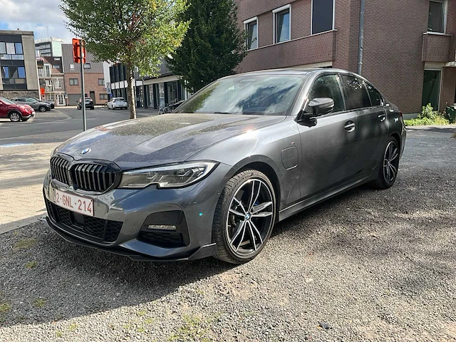 2020 bmw 330e - afbeelding 1 van  39