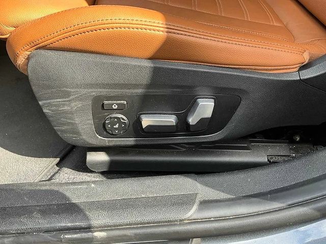 2020 bmw 330e - afbeelding 24 van  39