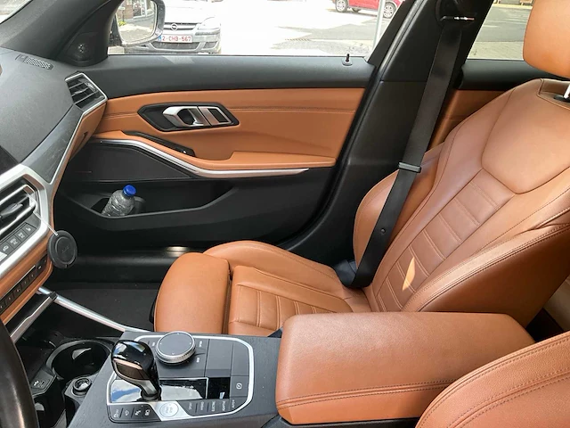 2020 bmw 330e - afbeelding 26 van  39