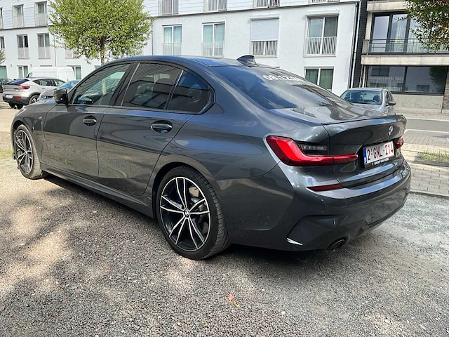 2020 bmw 330e - afbeelding 23 van  39
