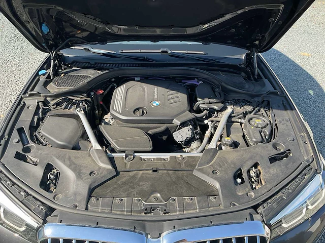 2020 bmw 518d hybride personenauto - afbeelding 9 van  39