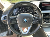 2020 bmw 518d hybride personenauto - afbeelding 14 van  39