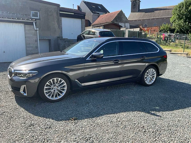 2020 bmw 518d hybride personenauto - afbeelding 12 van  39