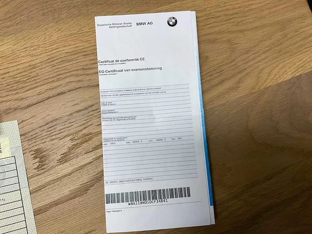 2020 bmw 518d hybride personenauto - afbeelding 33 van  39