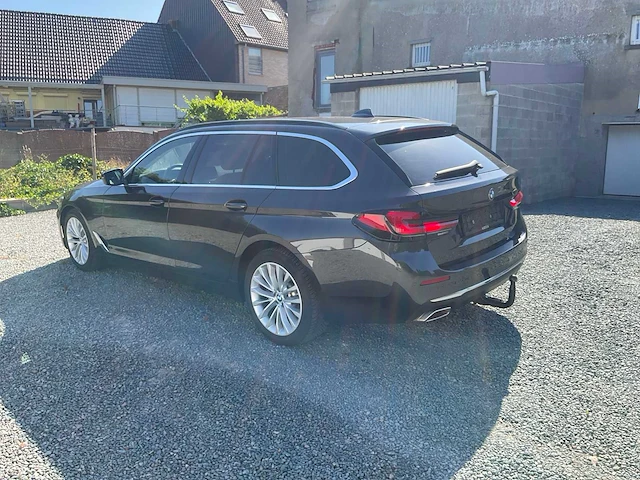 2020 bmw 518d hybride personenauto - afbeelding 34 van  39