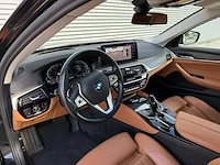 2020 bmw 530e luxery line - personenauto - afbeelding 8 van  26