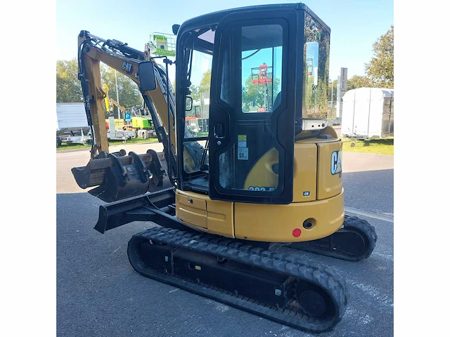 2020 cat 303.5e2 minigraafmachine - afbeelding 30 van  32