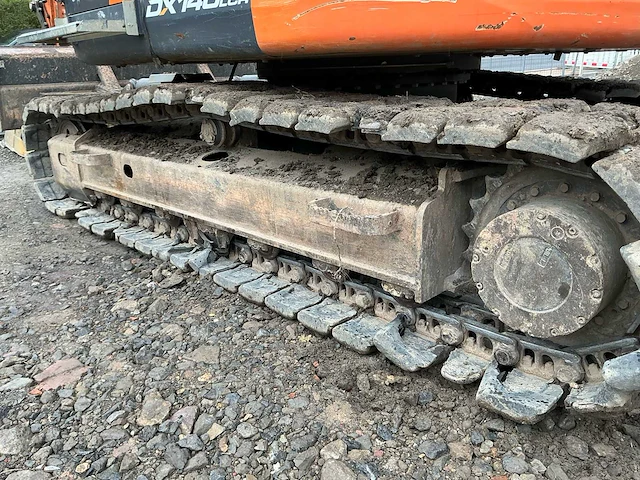 2020 doosan crawler excavator dx140lcr rupsgraafmachine - afbeelding 14 van  59