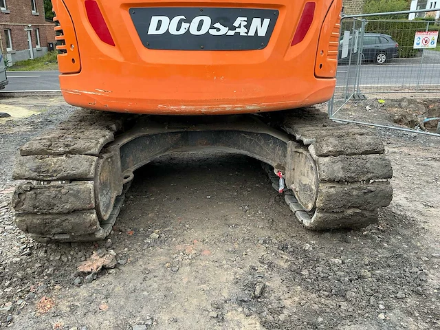 2020 doosan crawler excavator dx140lcr rupsgraafmachine - afbeelding 15 van  59