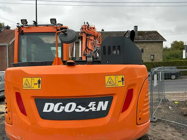 2020 doosan crawler excavator dx140lcr rupsgraafmachine - afbeelding 19 van  59